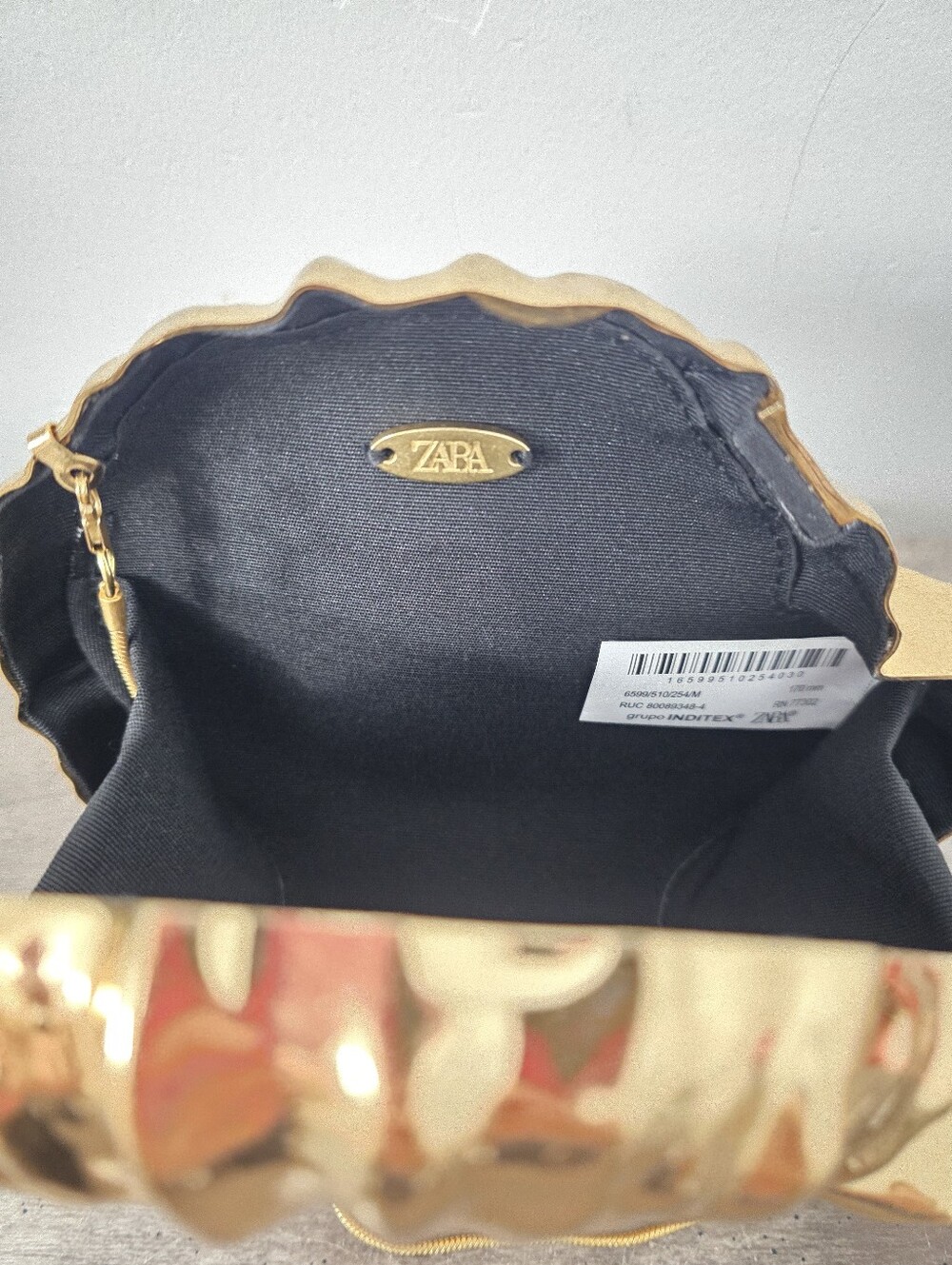 Zara Metallic Shell Clutch Purse Womens Gold Seashell Summer Beach NWOT NEW - Picture 6 of 7
